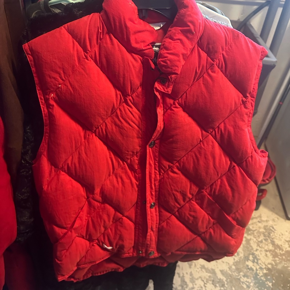 Red‎ Quilted Women's Vest